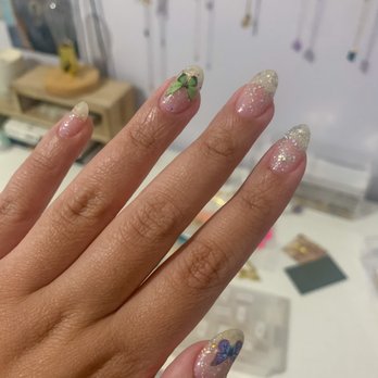Pamper Me Nail Bar - gel mani - Nail Salons Near Me - Glendale, California