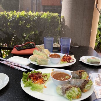 Pho Saigon Pearl - 5. Grilled Meat Rolls with beef - Vietnamese Near Me - Irvine, California
