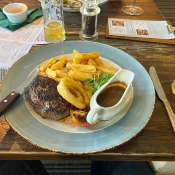 The Old Fishermans - Steak n chips. - Pubs Near Me - Aylesbury, BKM The Old Fishermans - Steak n chips. - Pubs Near Me - Aylesbury, BKM