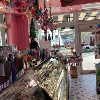 Sloan's - Doral - Store - Ice Cream & Frozen Yogurt Near Me - Doral, Florida Sloan's - Doral - Store - Ice Cream & Frozen Yogurt Near Me - Doral, Florida
