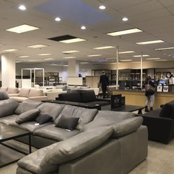 RH Outlet Bloomfield Hills