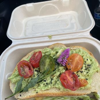 Aa Roots Maui - Avacado toast - Vegan Near Me - Lahaina, Hawaii Aa Roots Maui - Avacado toast - Vegan Near Me - Lahaina, Hawaii
