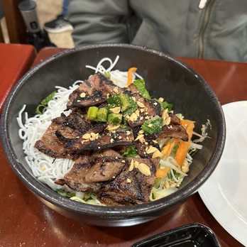 Binh Duong - a bowl of noodles with meat and vegetables - Vietnamese Near Me - Bloomfield, New Jersey Binh Duong - a bowl of noodles with meat and vegetables - Vietnamese Near Me - Bloomfield, New Jersey