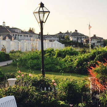 Chatham Bars Inn - Cottage View - Hotels Near Me - Chatham, Massachusetts