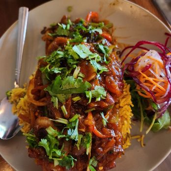 Everest Sherpa Restaurant - Pan seard tofu dinner - Himalayan/Nepalese Near Me - Ann Arbor, Michigan