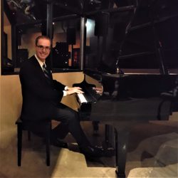 Kevin Fox, Pianist - Pianist Kevin Fox playing for a wine tasting event at Aldabella Winery in Westlake Village, California.