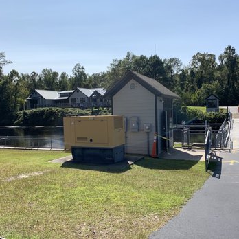 Dismal Swamp State Park - Parking lot to visitor's center. - Hiking Near Me - South Mills, North Carolina