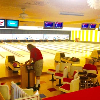 Cottage Bowl - a dozen lanes for Dean Wormer... - Bowling Near Me - Cottage Grove, Oregon Cottage Bowl - a dozen lanes for Dean Wormer... - Bowling Near Me - Cottage Grove, Oregon