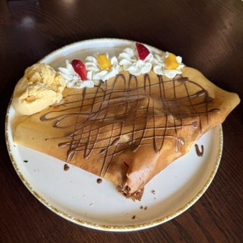 Gabacho - Chocolate and strawberry crepe - French Near Me - Glendora, California