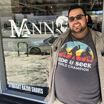 MANN Men's Grooming Studio 4 Men - Handsome hubs! - Men's Hair Salons Near Me - Sherman Oaks, California MANN Men's Grooming Studio 4 Men - Handsome hubs! - Men's Hair Salons Near Me - Sherman Oaks, California