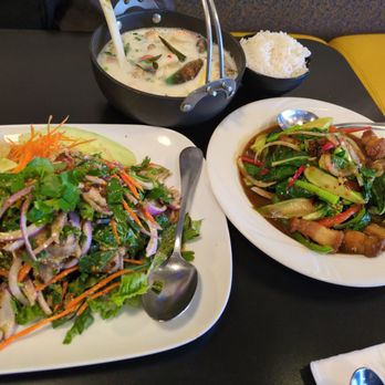 Thai Paradise Restaurant - Las Vegas - Pork Namtok, Spicy Basil Crispy Pork, Tom Kha (seafood) - Thai Near Me - Las Vegas, Nevada