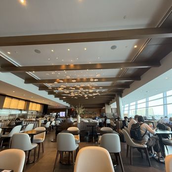 American Airlines Soho Lounge - Airport Lounges Near Me - Queens, New York American Airlines Soho Lounge - Airport Lounges Near Me - Queens, New York