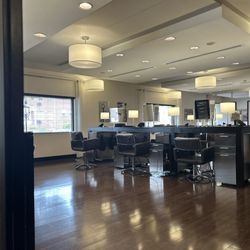 Mania Hair Studio