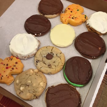 Cutler Cookie Co. - Lemon melt away my new favorite - Sandwiches Near Me - Bountiful, Utah