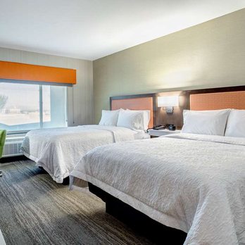 Hampton Inn & Suites Indio - Guest room - Hotels Near Me - Indio, California Hampton Inn & Suites Indio - Guest room - Hotels Near Me - Indio, California