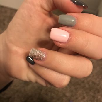 Bliss Nail Spa - Nail Salons Near Me - Quartz Hill, California