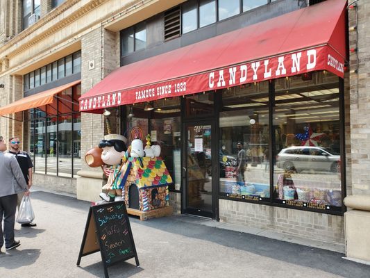 CANDYLAND - Updated April 2026 - 147 Photos & 116 Reviews - 435 Wabasha ...