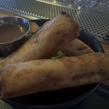 Mahina & Sun's - Lumpia - Cocktail Bars Near Me - Honolulu, Hawaii Mahina & Sun's - Lumpia - Cocktail Bars Near Me - Honolulu, Hawaii