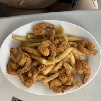 The Market Cafe - Shrimp and fries - Cajun/Creole Near Me - New Orleans, Louisiana The Market Cafe - Shrimp and fries - Cajun/Creole Near Me - New Orleans, Louisiana