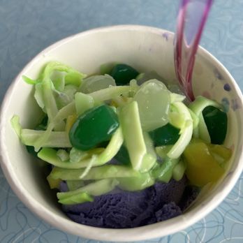 Village Creamery - 1 scoop sundae with Ube ice cream and halo halo topping - Ice Cream & Frozen Yogurt Near Me - Niles, Illinois