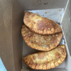 Empanada Master - Beef, chicken and a Chesse. I already ate two.