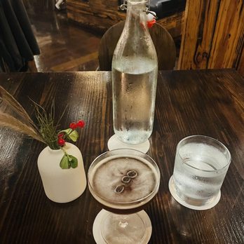 Taverna - Beautiful flowers and an espresso martini - Cocktail Bars Near Me - Kapalua, Hawaii