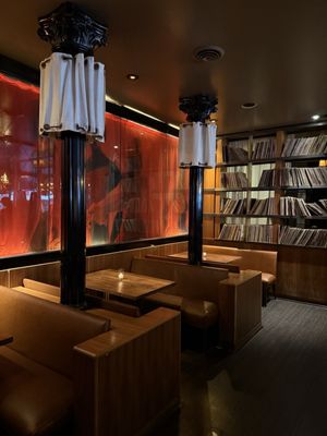 Chambers eat + drink by null