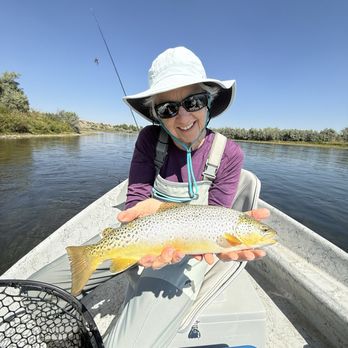 Big Horn Valley Ranch - Hotels Near Me - Fort Smith, Montana Big Horn Valley Ranch - Hotels Near Me - Fort Smith, Montana
