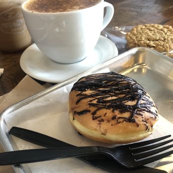 Foxtail Coffee - Hunters Creek - Nutella donut - Ice Cream & Frozen Yogurt Near Me - Orlando, Florida