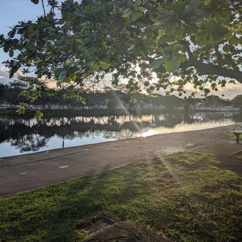 Ala Wai Canal - Sunrise on the Ala Wai - Parks Near Me - Honolulu, Hawaii Ala Wai Canal - Sunrise on the Ala Wai - Parks Near Me - Honolulu, Hawaii
