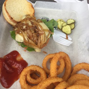 Licari's Bar and Grill - Steak sandwich with side of onion rings - Dive Bars Near Me - Madison, Wisconsin Licari's Bar and Grill - Steak sandwich with side of onion rings - Dive Bars Near Me - Madison, Wisconsin