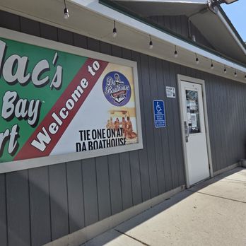 Da Boathouse - Entrance - Bars Near Me - Isle, Minnesota