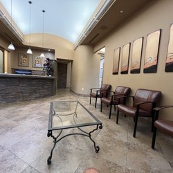 Tanner Chiropractic - Waiting room