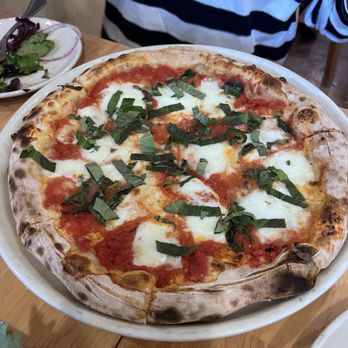 Pizzeria Paradiso Georgetown - 12" Margherita - Pizza Near Me - Washington, DC, District of Columbia
