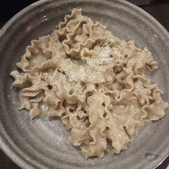Spoon and Stable - Cacio e Pepe (pepper on side which I requested) - New American Near Me - Minneapolis, Minnesota Spoon and Stable - Cacio e Pepe (pepper on side which I requested) - New American Near Me - Minneapolis, Minnesota