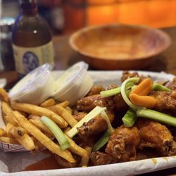 Pic-A-Lilli Inn - Wing Basket