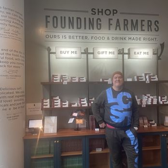 Founding Farmers Tysons - New American Near Me - Tysons, Virginia Founding Farmers Tysons - New American Near Me - Tysons, Virginia
