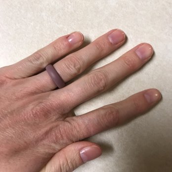 TL Nails & Glamour Spa - My pinky on this hand would not stop bleeding - Nail Salons Near Me - Colonial Heights, Virginia
