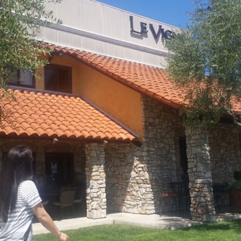 Le Vigne Winery - Wineries Near Me - Paso Robles, California