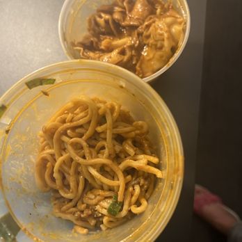 Han Dynasty - Dan Dan noodle and spicy wontons - Szechuan Near Me - Philadelphia, Pennsylvania Han Dynasty - Dan Dan noodle and spicy wontons - Szechuan Near Me - Philadelphia, Pennsylvania