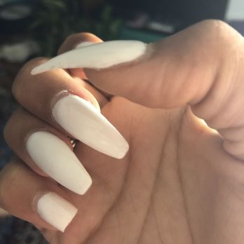 Excel Nails - This thumb ya a different shape and size. Broken nails. - Nail Salons Near Me - Kamloops, British Columbia