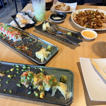 Ayumi - Spring Valley Roll bottom, above is chefs choice, and Kung Pao Chicken. - Chinese Near Me - Spring Valley, California Ayumi - Spring Valley Roll bottom, above is chefs choice, and Kung Pao Chicken. - Chinese Near Me - Spring Valley, California