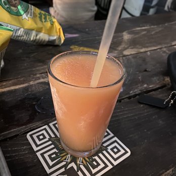 Beeryland - Greyhound slushie - Sandwiches Near Me - Oakland, California