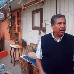 Carpintería y Tapicería Fina - Don Valente fuera de la Carpintería Fina