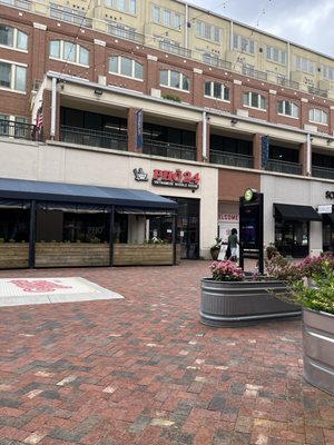 Pho 24 Atlantic Station by null
