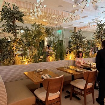 Estia - Inside - Mediterranean Near Me - Naples, Florida