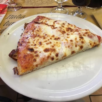 Da Giulio Antica Pizzeria - Pizza Near Me - Milan, Michigan