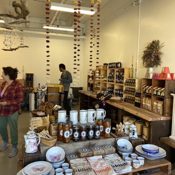Santa Barbara Hives - Lovely unique place to shop! - Honey Near Me - Carpinteria, California Santa Barbara Hives - Lovely unique place to shop! - Honey Near Me - Carpinteria, California