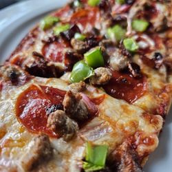 West Bend Bar & Venue - Flatbread pizza