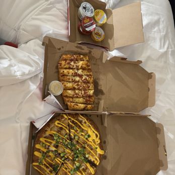 Toppers Pizza - Pizza Near Me - Indianapolis, Indiana Toppers Pizza - Pizza Near Me - Indianapolis, Indiana